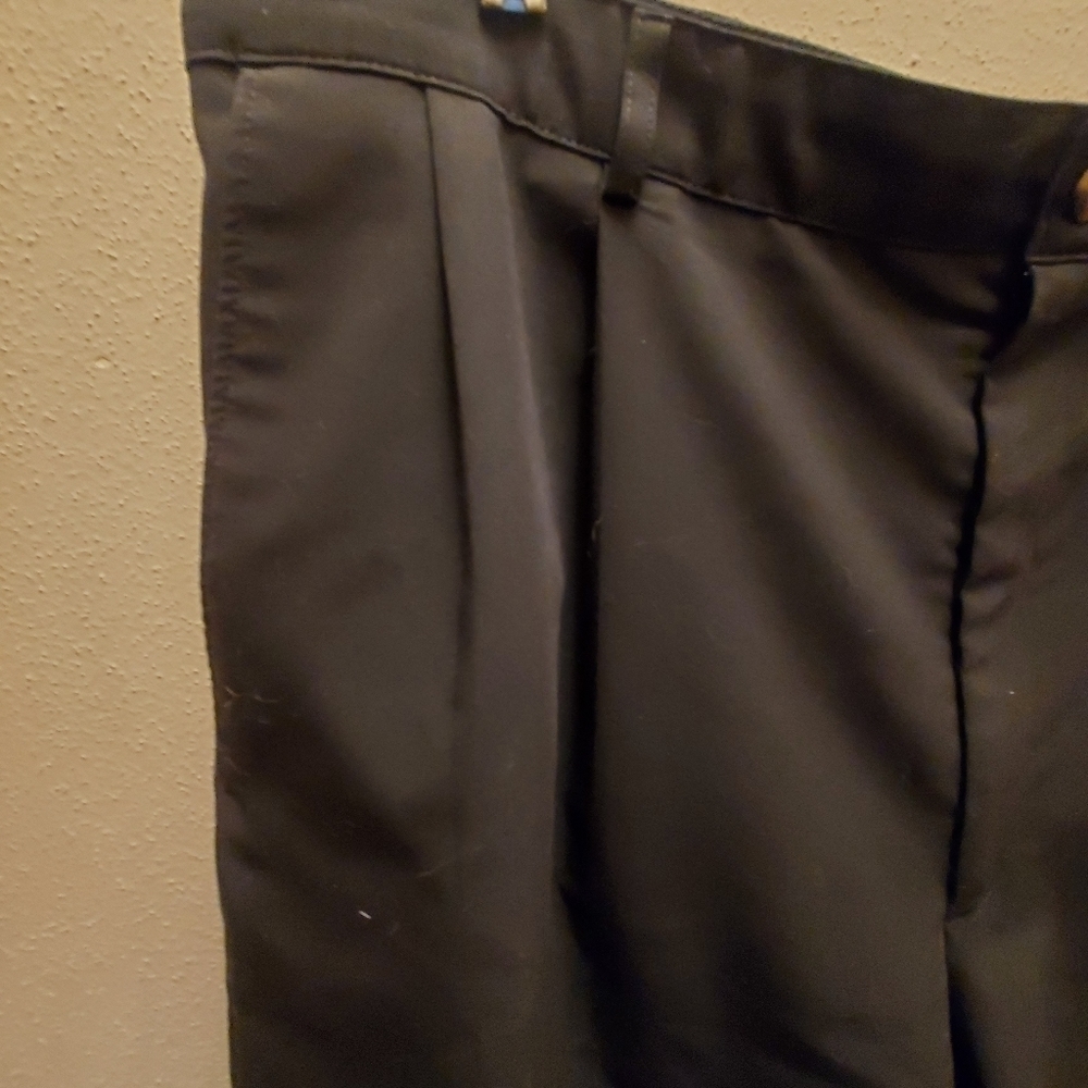 🍉 mens  Haggar size 38  black dress shorts - Picture 7 of 7